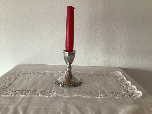 Eine flammiger leuchter - flammiger,