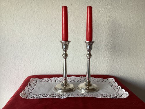 Ein paar flammig leuchter - ein,